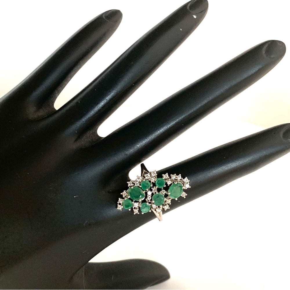 STERLING SILVER 925 GENUINE EMERALD AND CUBIC ZIRCONIA COCKTAIL RING (7) - Picture 8 of 16